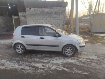 машина hyundai getz: Hyundai Getz: 2003 г., 1.3 л, Механика, Бензин, Седан