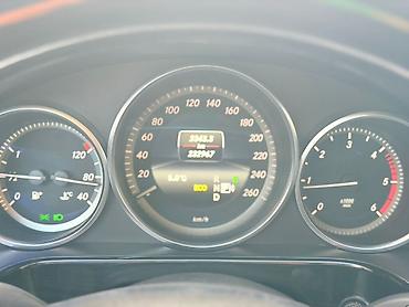 Mercedes-Benz: Mercedes-Benz E-Class: 2013 г., 2.2 л, Автомат, Дизель, Универсал — 10