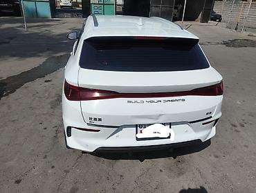 mini ev: BYD E2: 2024 г., Автомат, Электромобиль, Кроссовер — 4