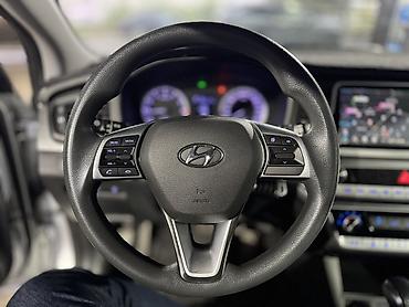 Hyundai: Hyundai Sonata: 2021 г., 2 л, Автомат, Газ, Седан — 12