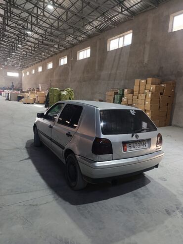 электромотоцикл муравей: Volkswagen Golf: 1992 г., 1.8 л, Механика, Бензин