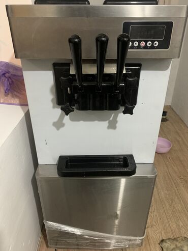 пластиковые апарат: Cтанок для производства мороженого, Б/у, В наличии