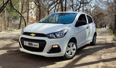 Chevrolet: Chevrolet Spark: 2018 г., 1 л, Автомат, Бензин, Хэтчбэк