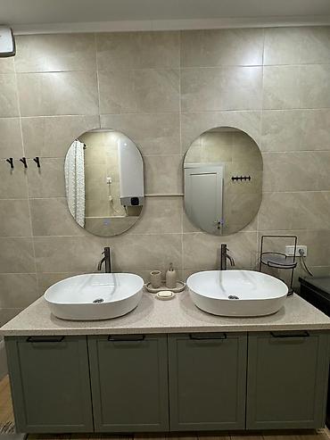 Продажа квартир: 5 комнат, 160 м², 3 этаж — 27