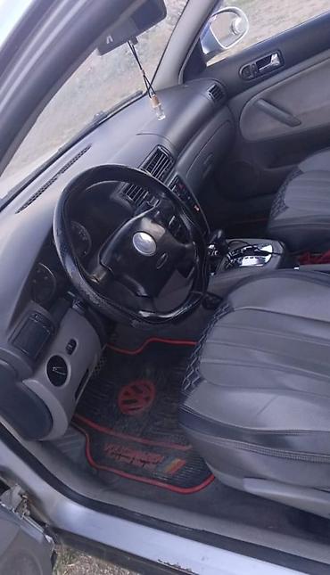 megane disk: Volkswagen Passat: 1.8 l | 2004 il Sedan — 7