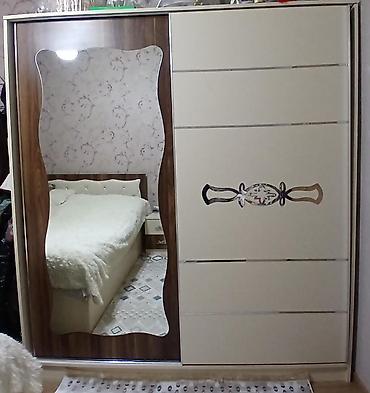 Dolab. 160azn. ölcu Eni 1 90 uzun 2 10sm. Ünvan razun(3909)*Tehi