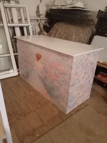 Kassa stolları: Satış stendi / kassir masası - Material: Laminat/LDSP ağ rəngli üst — 1