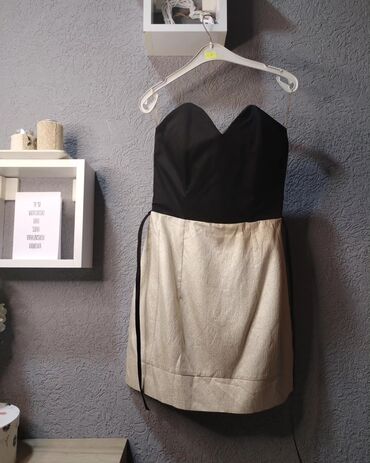 crna plisana haljina: S (EU 36), bоја - Crna, Koktel, klub, Top (bez rukava)