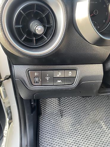 Kia: Kia K3: 2019 г., 1.6 л, Автомат, Бензин, Седан — 5