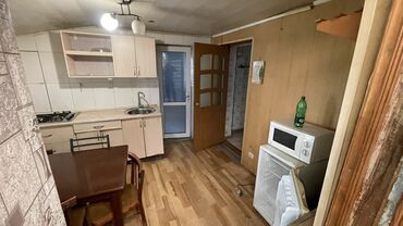 дом достук: 80 кв. м, 4 бөлмө