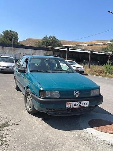 Продажа авто: Volkswagen Passat: 1993 г., 1.8 л, Механика, Бензин, Универсал — 3