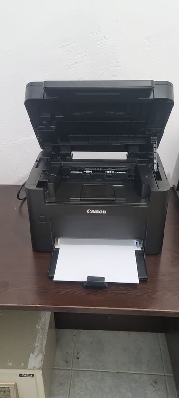 canon printer satilir: Printer ideal veziyettedir,teze kimidi,hec bir problem yoxdu