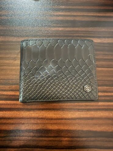 deri pencekler: Кошелек, Натуральная кожа