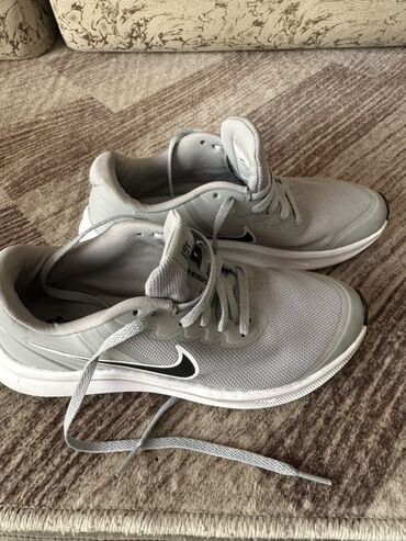 женские пижамы бишкек: Мужские кроссовки, 37.5, Nike, Б/у, цвет - Серый