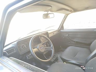 təkər satşı: VAZ (Lada) 2107 sedan - Kuzov: 4 qapılı sedan, boz rəng - Nömrə — 5