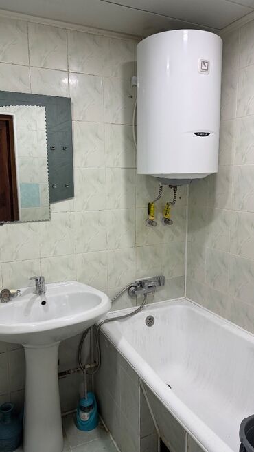 Uzunmüddətli kirayə mənzillər: Genclik metrosuna 3eqiqelik mesafede esyali temirli qazi suyu isigi -da lalafo.az — 2 Uzunmüddətli kirayə mənzillər: Genclik metrosuna 3eqiqelik mesafede esyali temirli qazi suyu isigi — 2