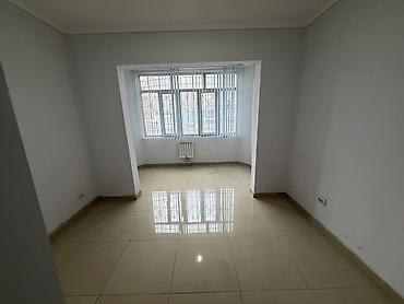 офис центр: Аренда офисов, 140 м², В жилом комплексе, С отдельной кухней — 4