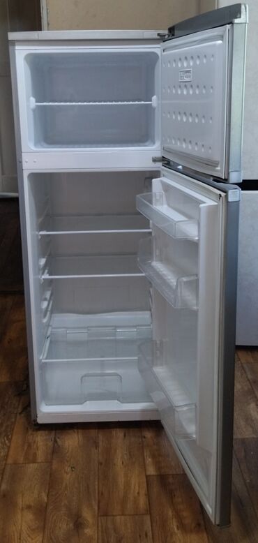 холодильник настольный: Холодильник Beko, Б/у, Двухкамерный, De frost (капельный), 54 * 149 * 54