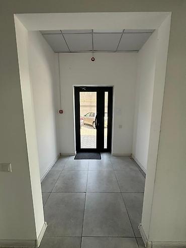 микра: Сдаю Офис целиком: Сдаю IT-компания, 160 м², В жилом комплексе, С ремонтом, Первая линия, С отдельным входом, С юридическим адресом — 6