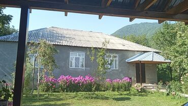 1 otaqli kiraye evler gencede: 180 м², 3 комнаты