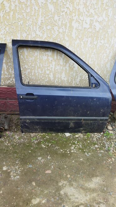 ланкурузер прадо: Передняя левая дверь Volkswagen Б/у, цвет - Синий,Оригинал