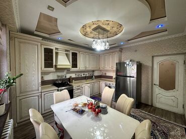 дом квартира продаю: 3 комнаты, 111 м², Элитка, 5 этаж, Дизайнерский ремонт