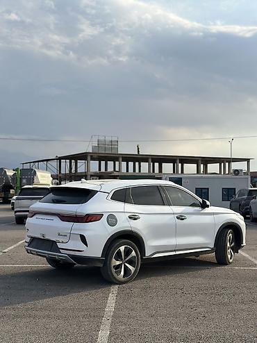 морда 906: BYD Song Plus: 2022 г., 0.1 л, Автомат, Электромобиль, Кроссовер — 3