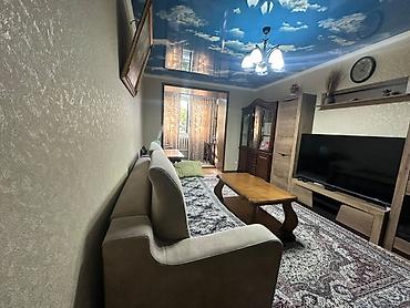 2 бөлмө, 64 м², Алтын чарчы Жеке план, 3 кабат, Жаңы ремонт