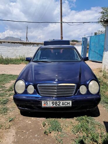 оутбек машина: Mercedes-Benz E-Class: 2002 г., 2.2 л, Автомат, Бензин, Седан
