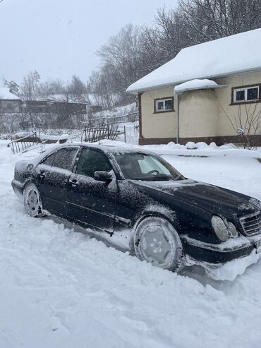 мерседес 18: Mercedes-Benz E-Class: 2000 г., 2.4 л, Автомат, Бензин, Седан