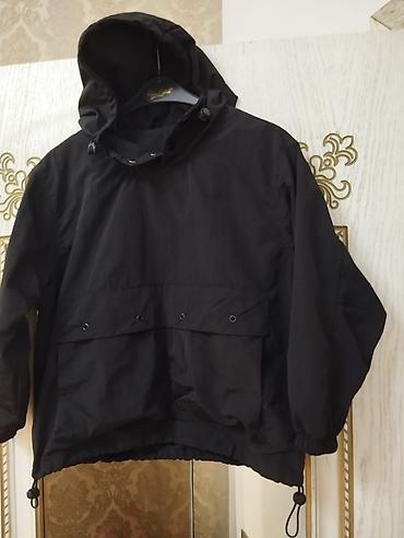 bas ortuyu: Qara rəngli kapüşonlu anorak - Model: anorak tipli üst geyim — 4
