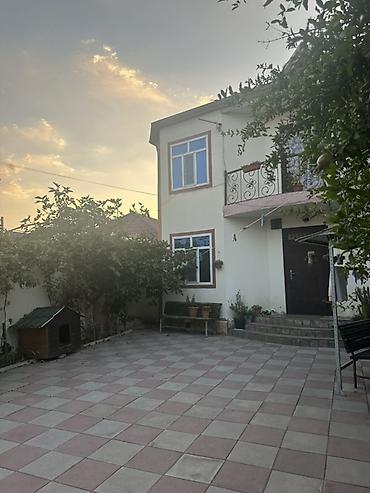 bag evlerinde: 4 otaqlı, 135 kv. m, Yeni təmirli — 2