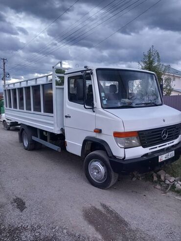 прицеп тракторный б у: Легкий грузовик, Mercedes-Benz, Стандарт, Б/у