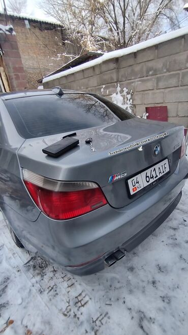 боковой тырмоо: BMW 5 series: 2005 г., 2.5 л, Механика, Бензин, Седан