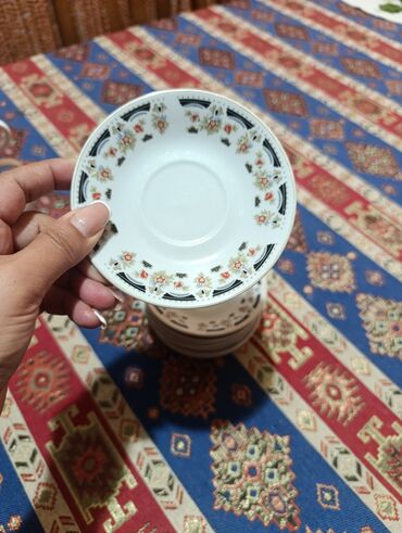 Digər qab-qacaq və mətbəx ləvazimatları: Nəlbəki armudu stəkan üçün 10 ədəd təzedir lalafo.az -da Digər qab-qacaq və mətbəx ləvazimatları: Nəlbəki armudu stəkan üçün 10 ədəd təzedir