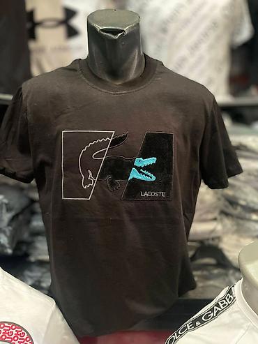 tn grape: Muške majice S, M, L, XL, XXL veličine 1 komad 2200 din . 2 komada — 6