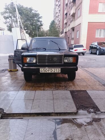 Daş yunu: VAZ (LADA) 2107: 1.6 l | 2005 il 6800 km Sedan