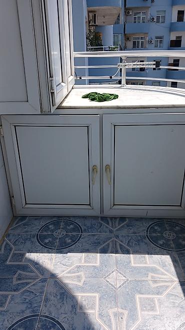 balkon şkafı: PVC balkon dolabı 2 ədəd skafdir 4 qapıdan ibaretdir və — 2