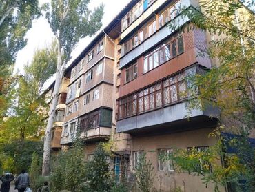 продаю комнату: 1 комната, 35 м², Индивидуалка, 2 этаж, Косметический ремонт