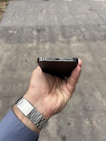 iphone 14 pro max 2ci el: IPhone 14 Pro Max, 256 GB, Jet Black, Face ID, Zəmanət, Simsiz şarj — 4