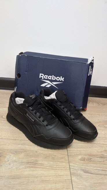 обувь классика: Мужские кроссовки, 42, Reebok Classic, Новый, цвет - Черный