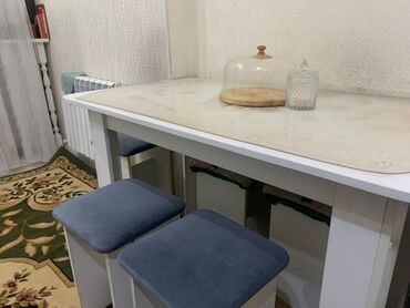 Табуретки: Табуретка, Б/у, Другой материал, Не раскладной at lalafo.kg Табуретки: Табуретка, Б/у, Другой материал, Не раскладной