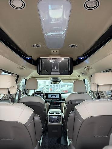 Kia: Kia Carnival: 2022 г., Минивэн — 39