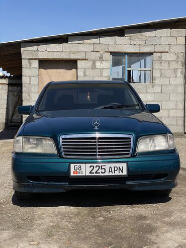 Mercedes-Benz: Mercedes-Benz A 180: 1994 г., 1.8 л, Механика, Бензин