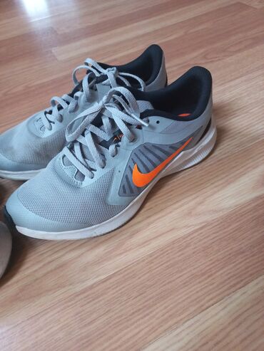 Sneakers & Athletic shoes: Nike, 38, color - Grey