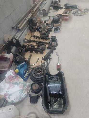 Двигатели, моторы и ГБЦ: Дизельный двигатель в комплекте с ТНВД и навесными элементами Состав — 8