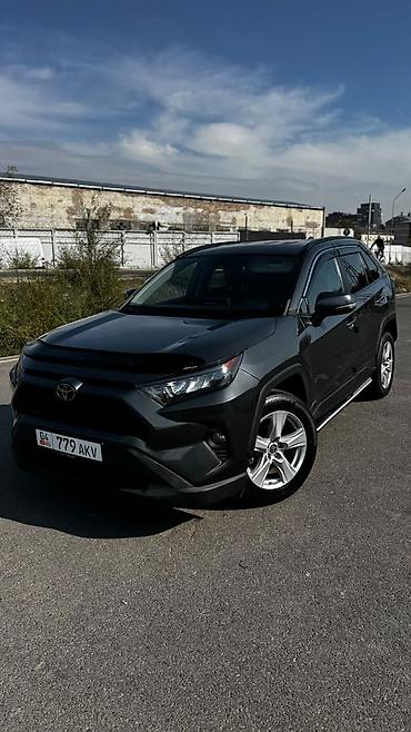 100: Toyota RAV4: 2020 г., 2.5 л, Автомат, Бензин, Кроссовер — 1