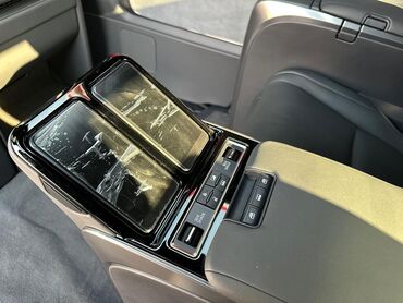 Lexus: Lexus ES: 2025 г., 2.4 л, Вариатор, Гибрид, Лимузин — 9