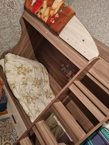 детские кроватки с ящиками: Двухъярусная кровать, Для девочки, Для мальчика, Б/у