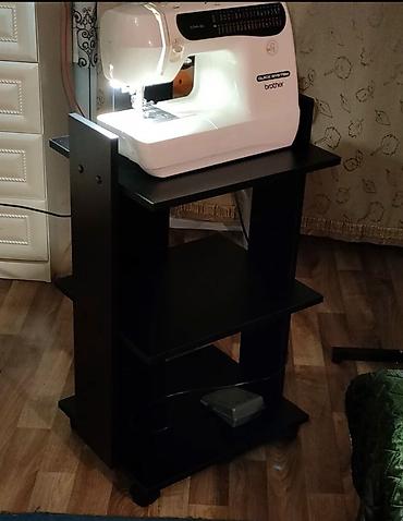 Тумбы и подставки для телевизора: Тележка на колесах 
Для косметологии и много др — 13